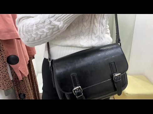 ❤️ Masturbation publique de la jeune salope FeralBerry avec un gode dans la cabine d'essayage ❌ Super sexe at porn fr.sitevox.top